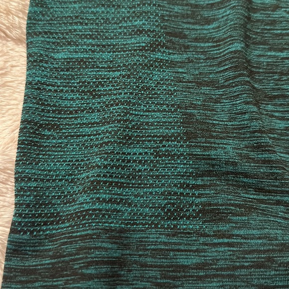 XL Lululemon Metal Vent Long Sleeve - training gear yoga football - Picture 2 of 6